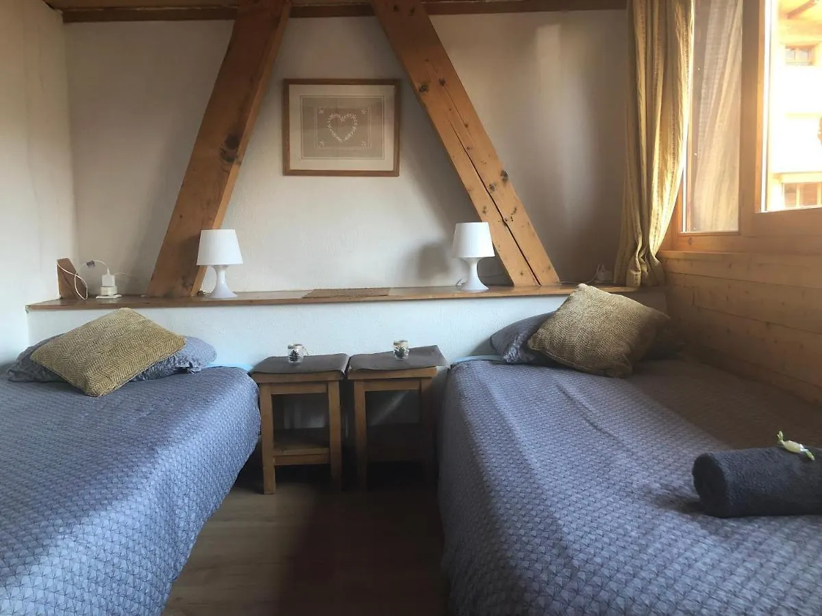 Central Hostel Chatel