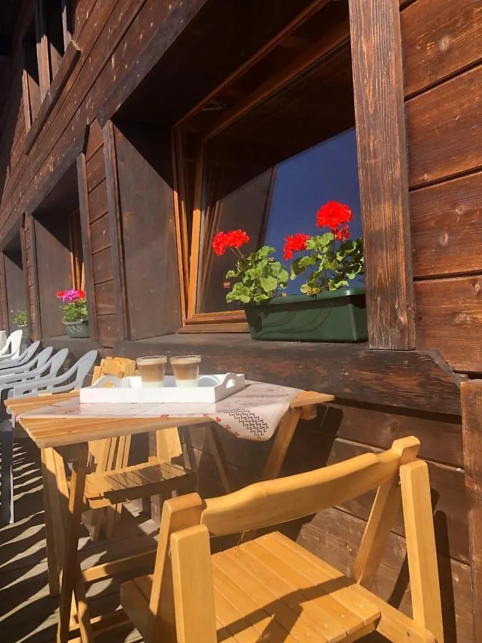 Central Hostel Chatel 0*,  France