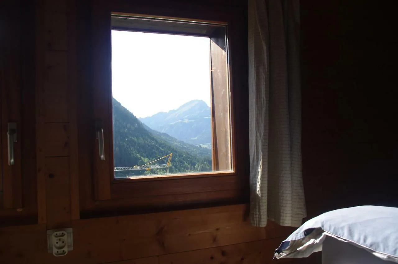 Central Hostel Châtel